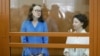 Евгения Беркович и Светлана Петрийчук, в судебном заседании в Москве, Россия, 8 июля 2024 года.