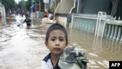 Пострадавшие от наводнения