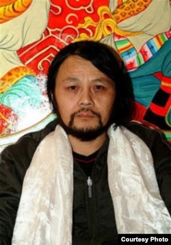 中国作家谭作仁 (网络图片)