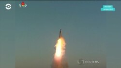 Российские бомбардировщики и ракеты КНДР