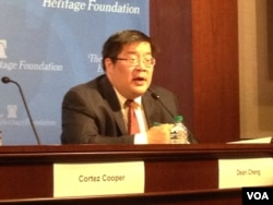 传统基金会亚洲问题资深研究员成斌（美国之音 钟辰芳拍摄）