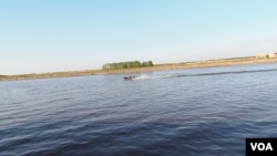 汉特-曼西斯克附近的西伯利亚主要大河--额尔齐斯河