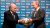  Зепп Блаттер и Владимир Путин