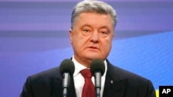 Петр Порошенко