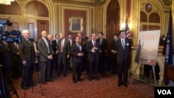 美国国会举办台湾关系法35周年酒会（美国之音钟辰芳拍摄）