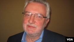 Ректор ЕУСПб Николай Вахтин