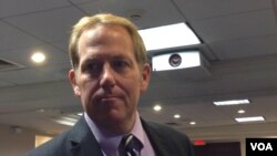 美国传统基金会亚洲经济专家威廉斯威尔逊（美国之音 钟辰芳）