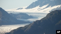 Медвежий ледник, Аляска (архивное фото) 