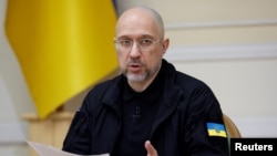 Премьер-министр Украины Денис Шмыгаль выступает на пресс-конференции в Киеве. 4 марта 2025 г. 